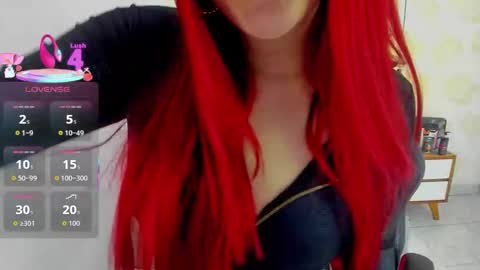  L I N Z I online show from October 25, 2:30 am