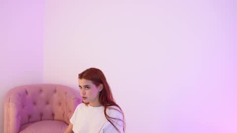 Liorah wolf online show from April 19, 7:38 pm