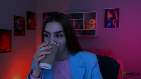 Lisa online show from April 28, 11:03 am