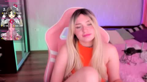 lisa_elfy online show from December 18, 11:51 pm