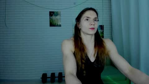 lisa online show from October 26, 3:35 am