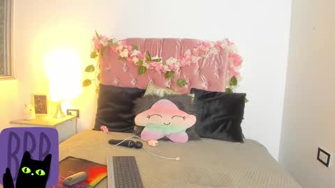 Lisa Thompson online show from September 10, 3:39 am