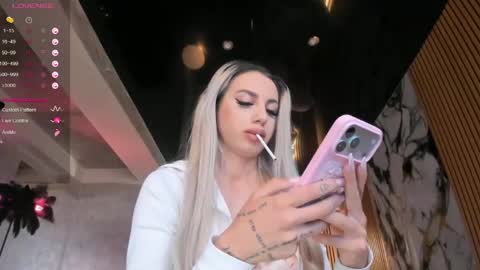 onlyfans-lisaakira instagram-lisaakira9  twitter-lisaakira4 online show from April 19, 6:24 am