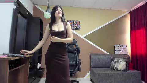 Lisa Gray Independent Model online show from June 22, 7:11 pm