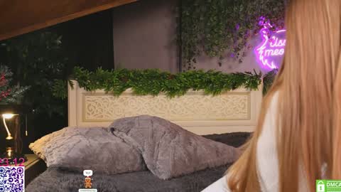 your Liza again. Next stream Dec. 1  at 2 or 3  GMT online show from December 23, 5:22 am