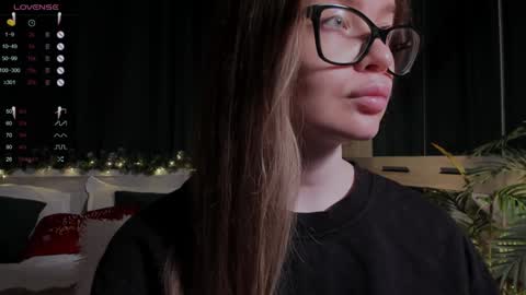 lissa_rose online show from December 11, 4:52 pm