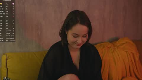 Lissa online show from April 3, 1:42 pm