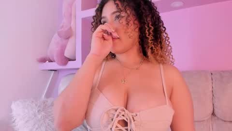 lissyconan online show from March 1, 7:48 pm