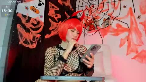 Lis  online show from October 8, 6:34 pm