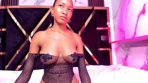 Ashley online show from November 26, 8:10 pm