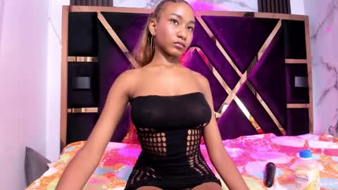 Ashley online show from November 15, 6:53 pm