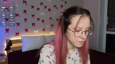 little_bliss online show from March 4, 4:30 pm