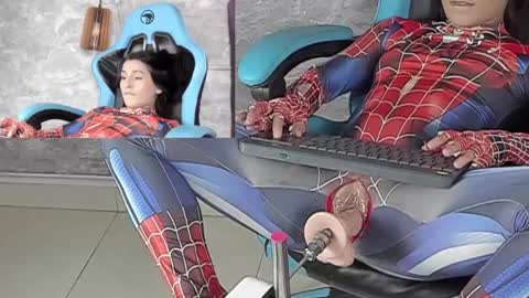 Lili online show from January 24, 9:37 pm