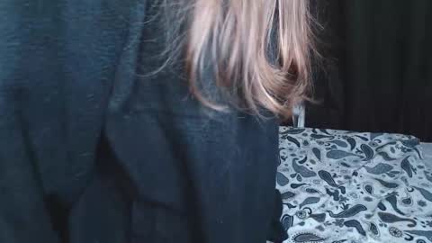 Alice.. online show from October 8, 8:35 pm