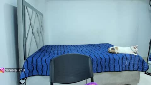 Abbie online show from November 6, 1:22 am