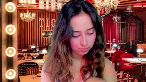 littlee_emma_ online show from September 21, 7:29 am