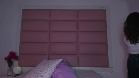 littlee_emma_ online show from January 7, 3:10 am