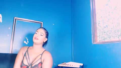 littleindianmilf online show from March 25, 9:12 am