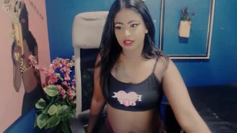 littleindianmilf online show from September 16, 10:12 am