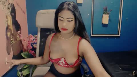 littleindianmilf online show from September 29, 9:58 am