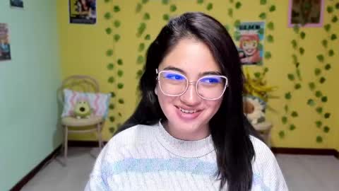 Mia  online show from May 24, 5:17 am