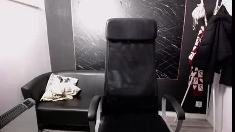 Viki online show from March 3, 5:05 am