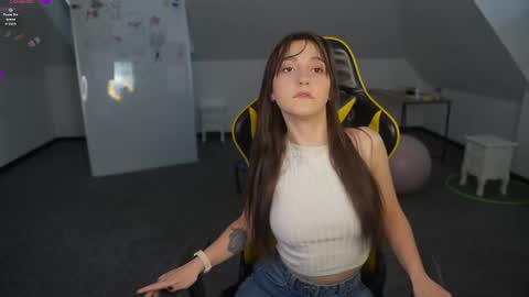 Sheryl online show from April 9, 2:22 pm