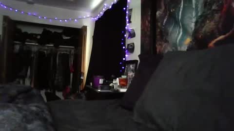 Liv Mirage online show from March 4, 5:45 pm