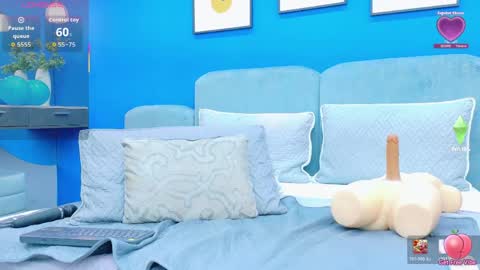 lixiepeyton online show from April 11, 1:15 pm