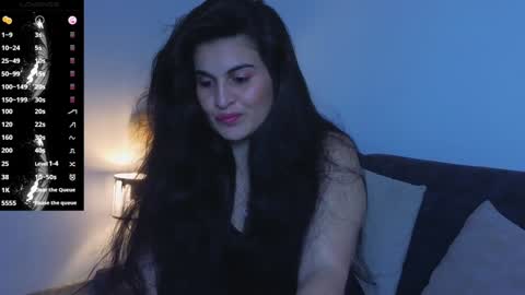 liz online show from December 18, 4:17 pm