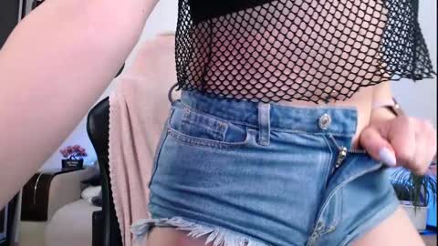    online show from February 26, 6:36 pm