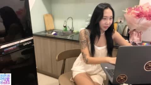 Lizz online show from October 10, 12:10 pm