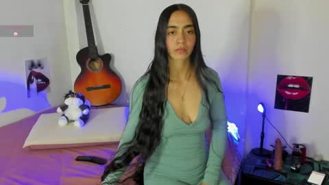 lizeth online show from September 17, 1:03 am