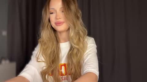 Lolla online show from February 12, 2:24 am