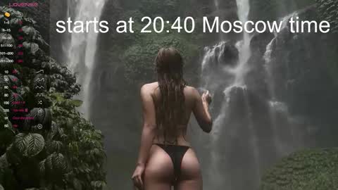 Lola online show from November 9, 5:31 pm