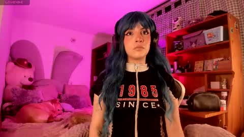 Lola Bunny online show from June 14, 4:03 am