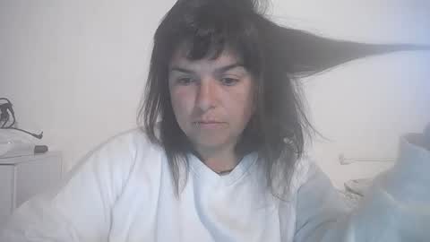 lolavelvetlove online show from May 25, 11:15 pm