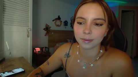 Lola doll online show from November 20, 11:50 pm