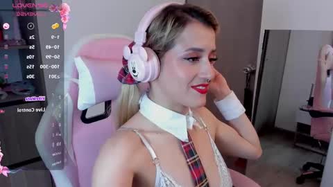 Lolly  online show from January 13, 4:18 am