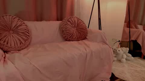 Lolly online show from October 31, 9:13 am