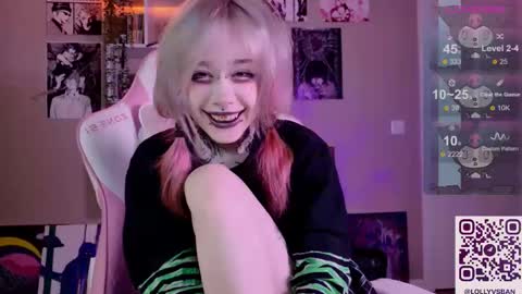 Lolly   online show from February 23, 9:11 pm