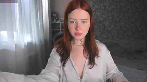 lona online show from November 9, 10:11 am