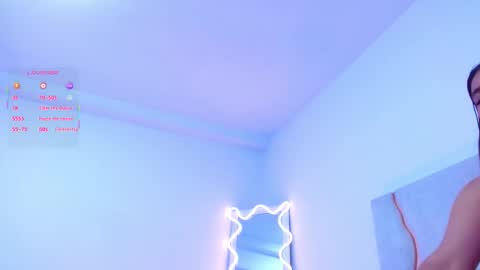 london_tay online show from September 10, 8:09 pm