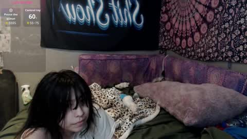 londonray online show from October 1, 5:34 am