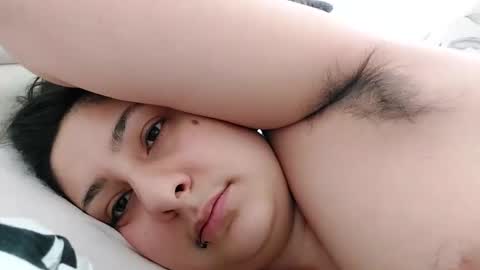 loolaunshaved online show from February 24, 10:14 am