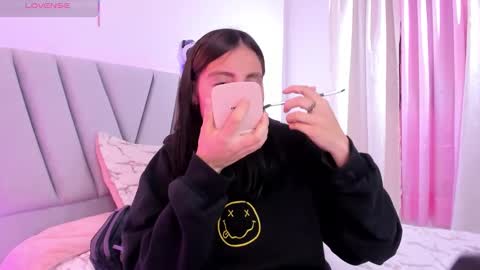 Loly online show from November 20, 1:12 pm