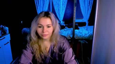 Lora online show from November 24, 2:35 am