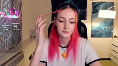 Lora online show from October 10, 9:14 am