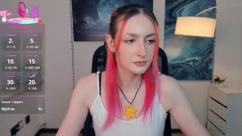 Lora online show from October 14, 9:12 am