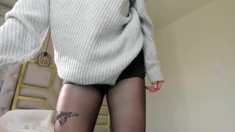   online show from October 21, 12:31 pm